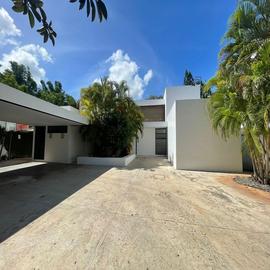 Foto de casa en renta en  , club de golf la ceiba, mérida, yucatán, 28230223 No. 01