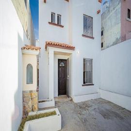Foto de casa en venta en  , colinas san josé, los cabos, baja california sur, 31040319 No. 01