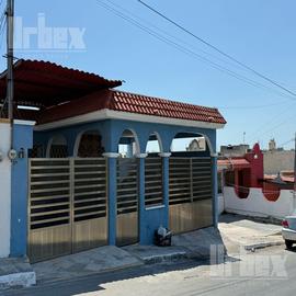Foto de casa en venta en  , colonial campeche, campeche, campeche, 0 No. 01