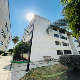 Foto de departamento en renta en  , conjunto habitacional cedros, león, guanajuato, 0 No. 01