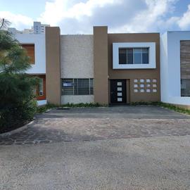 Foto de casa en renta en cordillera alpes , bosque monarca, morelia, michoacán de ocampo, 0 No. 01