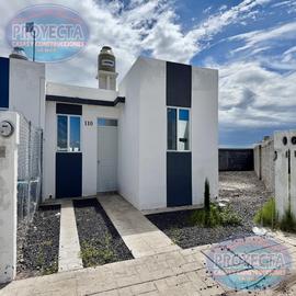 Foto de casa en venta en  , cristóbal colón, durango, durango, 30353959 No. 01