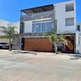 Foto de casa en venta en  , cruces y carmona, mexquitic de carmona, san luis potosí, 29553327 No. 01
