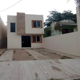 Foto de casa en venta en cuauhtemoc , 16 de septiembre (ampliación), ciudad madero, tamaulipas, 27974245 No. 01