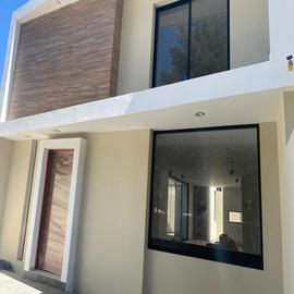 Foto de casa en venta en de las jacarandas , ampliación club campestre la huerta, morelia, michoacán de ocampo, 0 No. 01