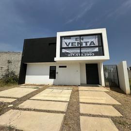Foto de casa en venta en de león , valencia 1a. sección, zamora, michoacán de ocampo, 30839091 No. 01