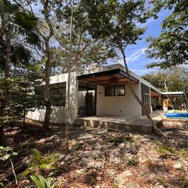 Foto de casa en renta en  , del bosque, benito juárez, quintana roo, 29967086 No. 01