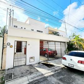 Foto de casa en venta en del bosque , región 503, benito juárez, quintana roo, 0 No. 01