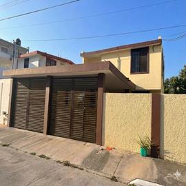 Foto de casa en venta en  , del maestro, ciudad madero, tamaulipas, 0 No. 01