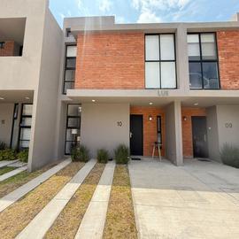 Foto de casa en venta en  , desarrollo habitacional zibata, el marqués, querétaro, 0 No. 01