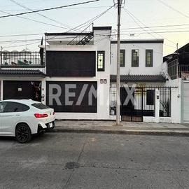 Foto de casa en venta en doctor rafael alvarado , morelos, uruapan, michoacán de ocampo, 30903993 No. 01