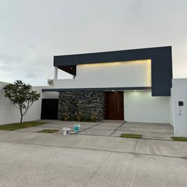 Foto de casa en venta en don lalo , 1 de mayo, durango, durango, 28442293 No. 01