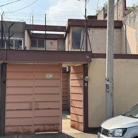 Foto de casa en venta en  , educación, coyoacán, df / cdmx, 0 No. 01