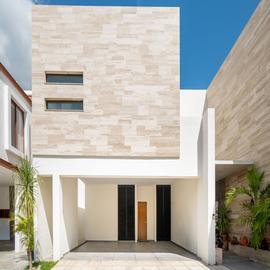 Foto de casa en venta en  , el bambú, solidaridad, quintana roo, 0 No. 01
