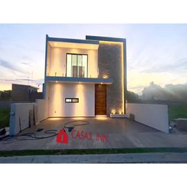 Foto de casa en venta en  , el campanario, zamora, michoacán de ocampo, 0 No. 01