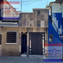 Foto de casa en venta en  , el vergel, zamora, michoacán de ocampo, 0 No. 01