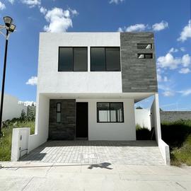 Foto de casa en venta en encino , ciudad maderas, el marqués, querétaro, 0 No. 01
