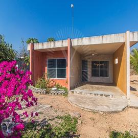 Foto de casa en venta en  , euan, tixkokob, yucatán, 26215505 No. 01