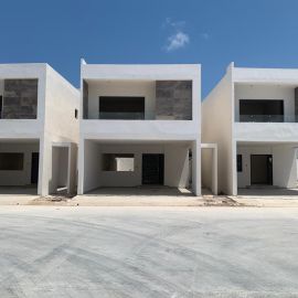 Foto de casa en venta en Playa del Carmen Centro, Solidaridad, Quintana Roo, 26327649,  no 01