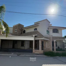 Foto de casa en venta en federico garcia lorca 221, residencial el fresno, torreón, coahuila de zaragoza, 30412368 No. 01
