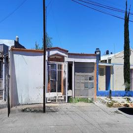 Foto de casa en venta en  , francisco villa (villa vieja y villa nueva), chihuahua, chihuahua, 31040305 No. 01