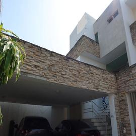 Foto de casa en renta en fundadores , la muralla, san pedro garza garcía, nuevo león, 0 No. 01