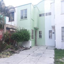 Foto de casa en venta en  , galaxia del carmen ii, solidaridad, quintana roo, 0 No. 01