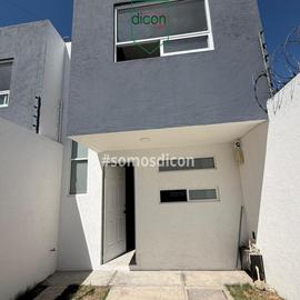 Foto de casa en venta en  , guadalupe hidalgo, puebla, puebla, 0 No. 01
