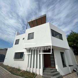 Foto de casa en venta en hacienda de la troje , paseos de la hacienda, morelia, michoacán de ocampo, 0 No. 01