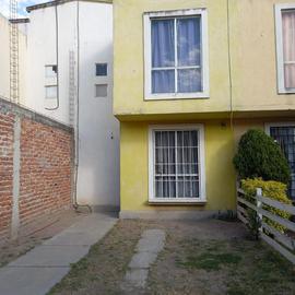 Foto de casa en venta en  , hacienda del bosque, celaya, guanajuato, 0 No. 01