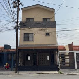 Foto de casa en venta en  , hacienda santa clara, monterrey, nuevo león, 0 No. 01