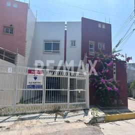 Foto de casa en venta en hermanos serdán entre 35 y 35-b 4 , malibrán, carmen, campeche, 0 No. 01