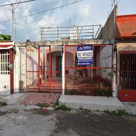 Foto de casa en renta en hojalateros , renovación iii, carmen, campeche, 30177993 No. 01