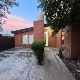 Foto de casa en venta en  , infonavit miravalle, san pedro tlaquepaque, jalisco, 30343190 No. 01