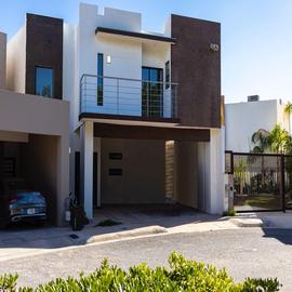 Foto de casa en venta en  , jardín de aragón, juárez, chihuahua, 0 No. 01