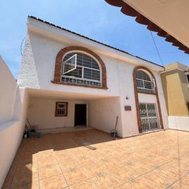 Foto de casa en renta en  , jardines del sol, zapopan, jalisco, 0 No. 01