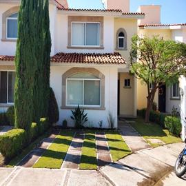 Foto de casa en renta en jardines , jardines del sur, celaya, guanajuato, 0 No. 01