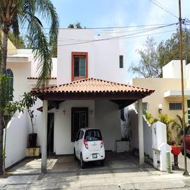 Foto de casa en venta en  , jardines vista hermosa, colima, colima, 26421417 No. 01