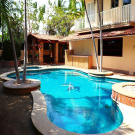 Foto de casa en renta en  , jardines vista hermosa, colima, colima, 0 No. 01