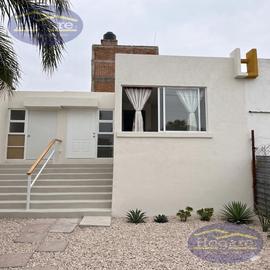 Foto de casa en venta en  , joyas de castilla, león, guanajuato, 0 No. 01