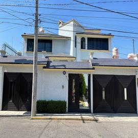 Foto de casa en venta en  , juan fernández albarrán, metepec, méxico, 0 No. 01