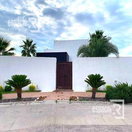 Foto de casa en venta en  , la cantera, delicias, chihuahua, 31012891 No. 01