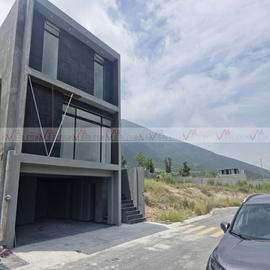 Foto de casa en venta en la montaña , fraccionamiento cumbres la rioja, garcía, nuevo león, 0 No. 01