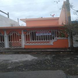 Foto de casa en venta en laguna de tamo numero 107 , el coyol (1a sección), veracruz, veracruz de ignacio de la llave, 20174053 No. 01