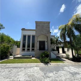 Foto de casa en venta en  , las haciendas, reynosa, tamaulipas, 0 No. 01