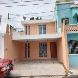 Foto de casa en venta en  , las quintas, culiacán, sinaloa, 25372275 No. 01