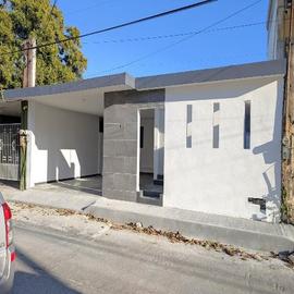 Foto de casa en venta en  , lauro aguirre, tampico, tamaulipas, 0 No. 01