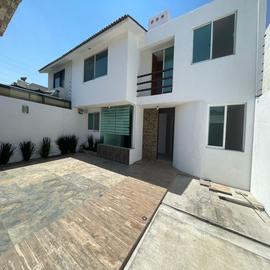 Foto de casa en venta en  , lázaro cárdenas, toluca, méxico, 0 No. 01