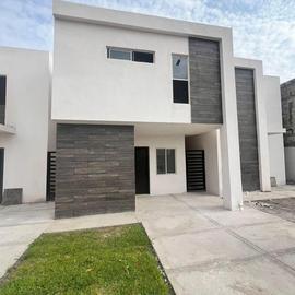 Foto de casa en venta en  , lerdo centro, lerdo, durango, 31095951 No. 01