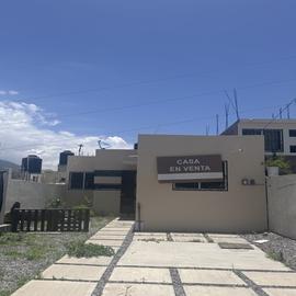 Foto de casa en venta en  , linaloe, chilpancingo de los bravo, guerrero, 30090476 No. 01